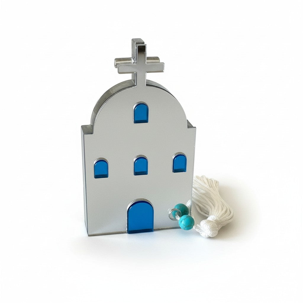 Μικρό επιτραπέζιο γούρι εκκλησάκι από πλεξιγκλάς με μπλε λεπτομέρειες και φούντα – So Cute by Dimi