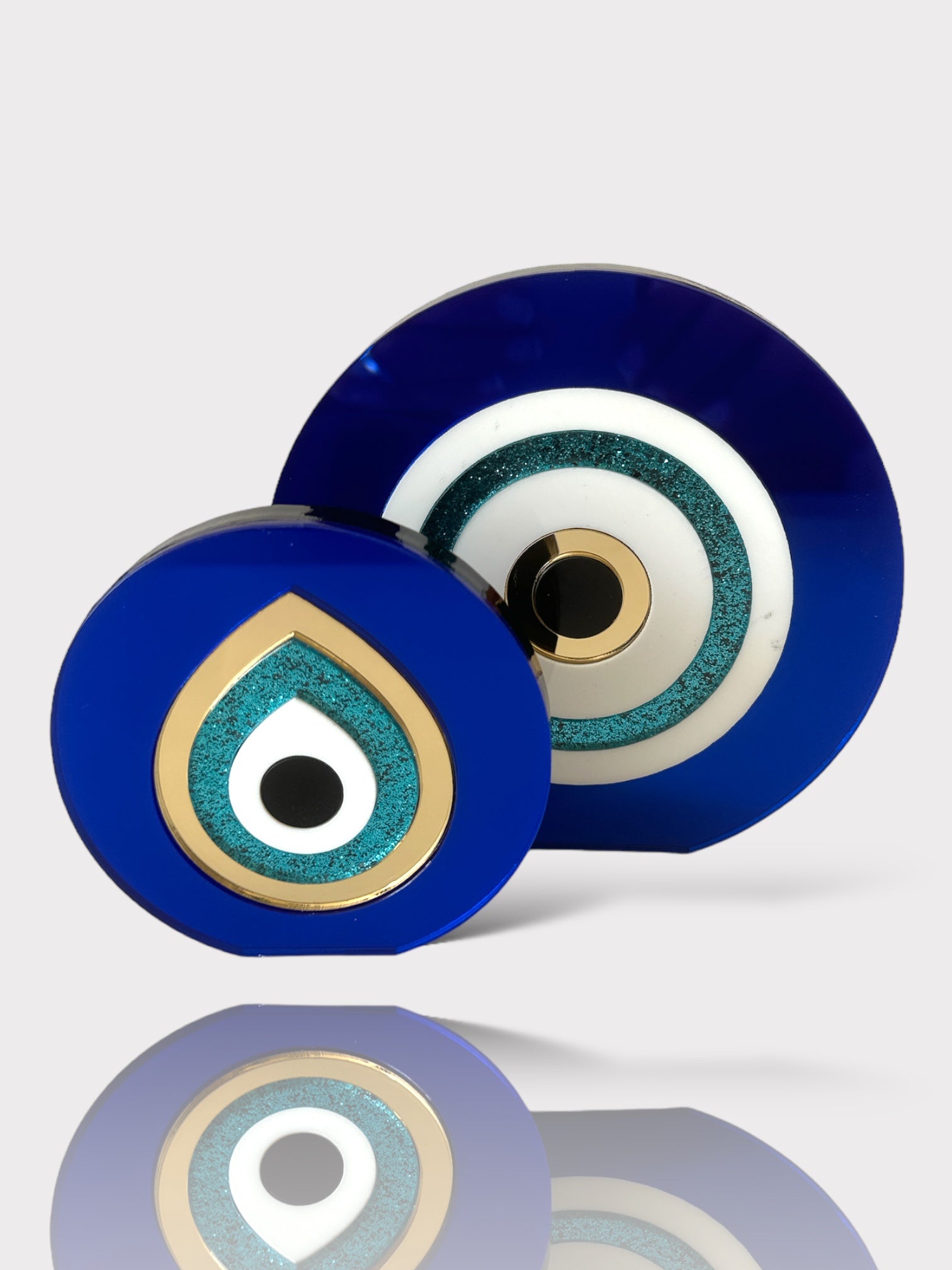 Σετ επιτραπέζιων γουριών από plexiglass σε σχέδια μάτι και δάκρυ σε μπλε, λευκό, τιρκουάζ και χρυσό