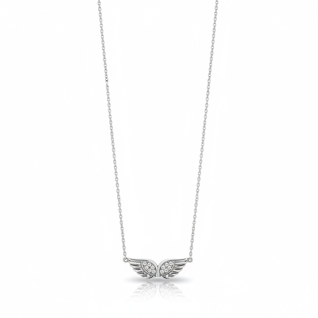 Delicate stainless steel necklace with small angel wing pendant in silver – So Cute by Dimi.