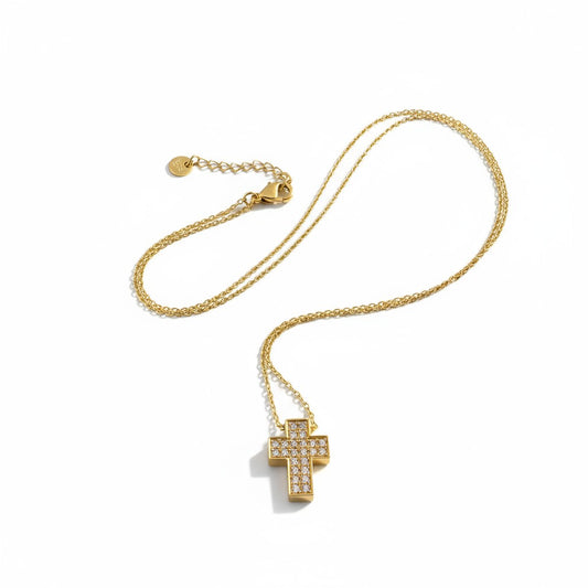 Luxe Pavé Cross Necklace – Ατσάλινο Κολιέ Σταυρός με Ζιργκόν | So Cute by Dimi Χονδρική