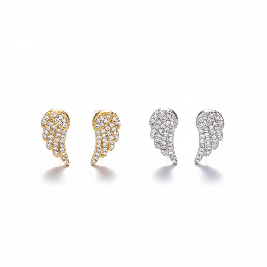 Crystal Angel Studs – Ατσάλινα Σκουλαρίκια με Φτερό Αγγέλου & Ζιργκόν | So Cute by Dimi Χονδρική