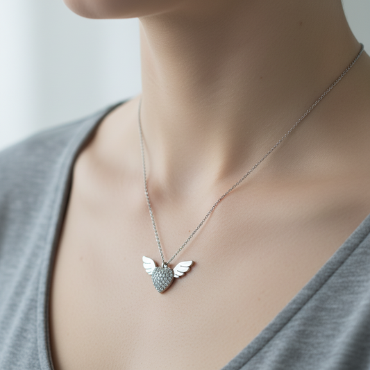 ⚡🚚Κολιέ “Angel Heart Shine” – Ατσάλι με στρας