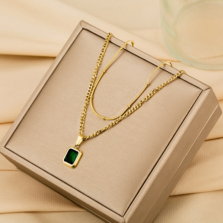 Double necklace with emerald zircon, pack of 1 piece