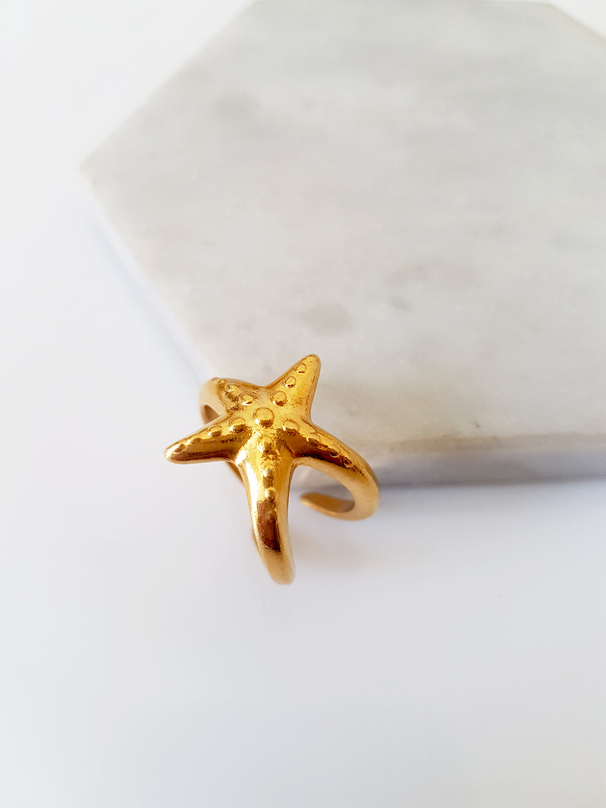 Starfish ring in a package of 4 pieces