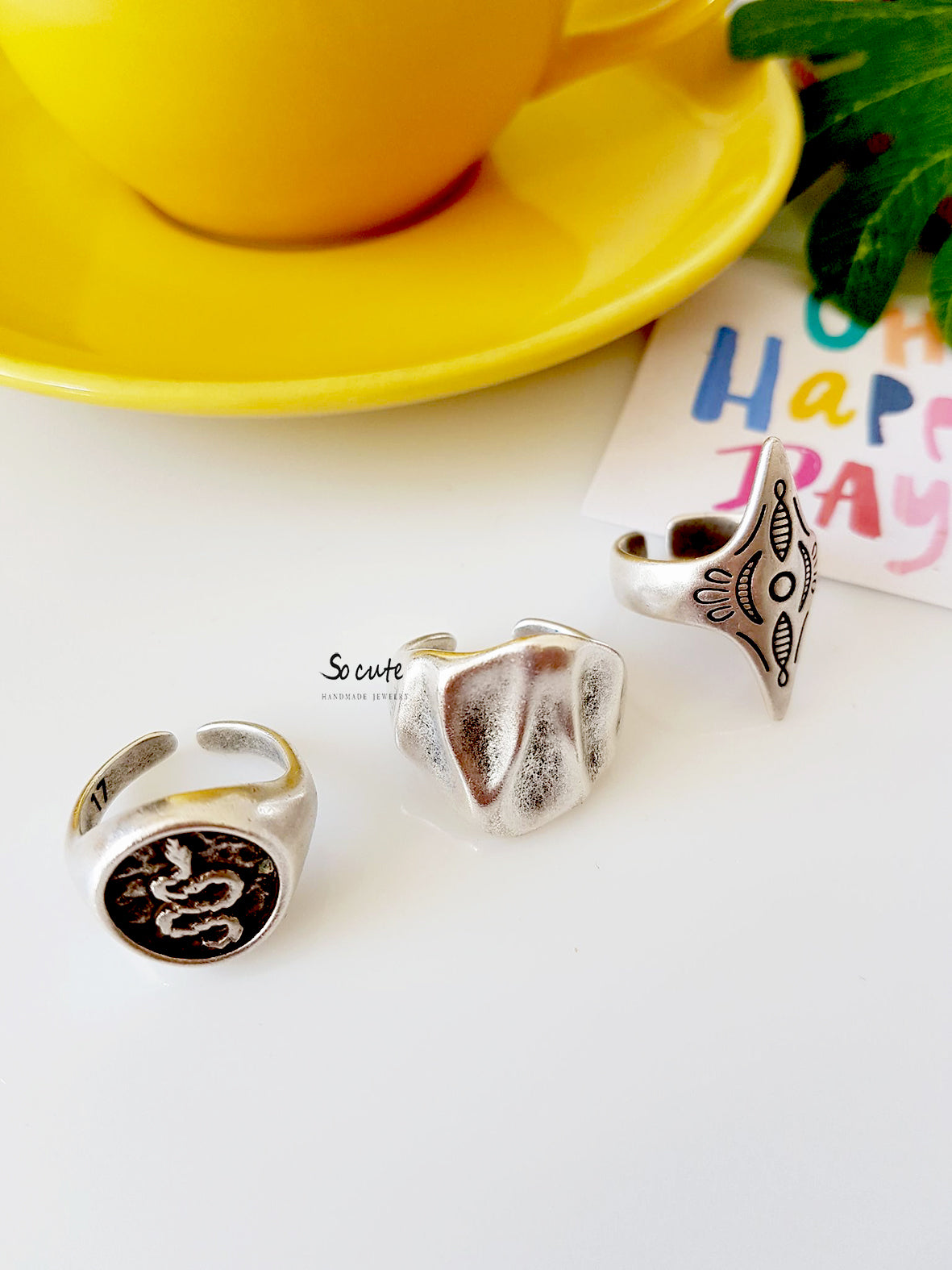 Ethnic rhombus ring in a package of 4 pieces